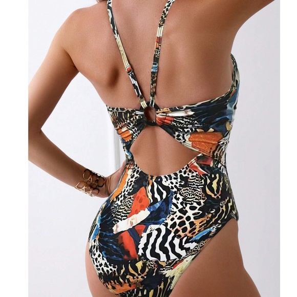 Leopard Print Halter Neck Out out One Piece Swimsuit Monokini - Picture 1 of 4